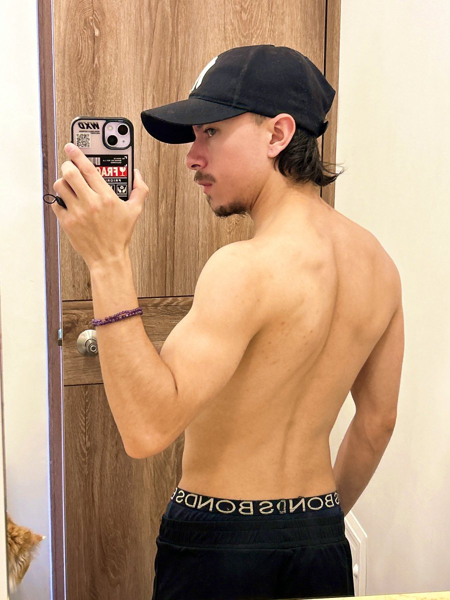 alec xxx tweet media