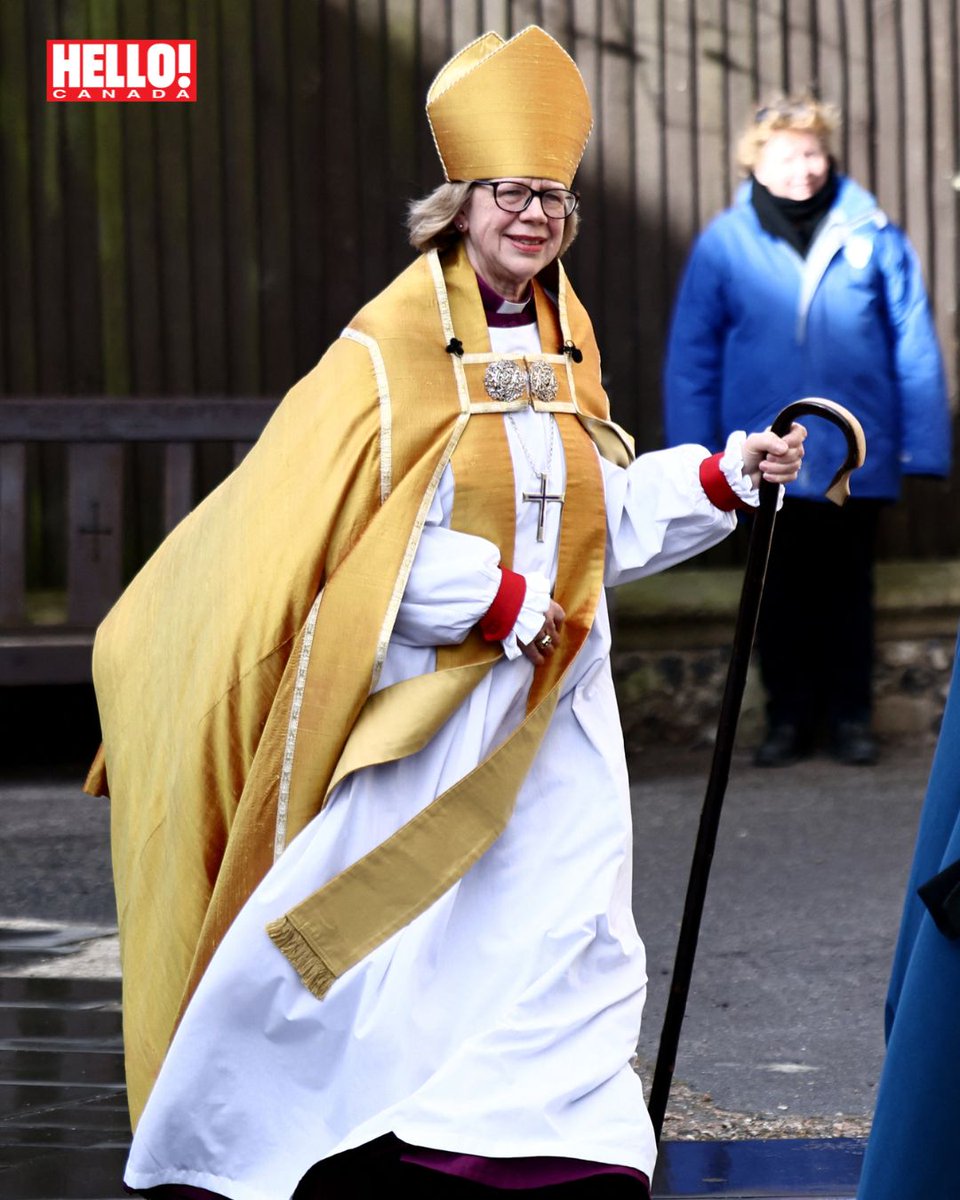 HELLO! Canada tweet media