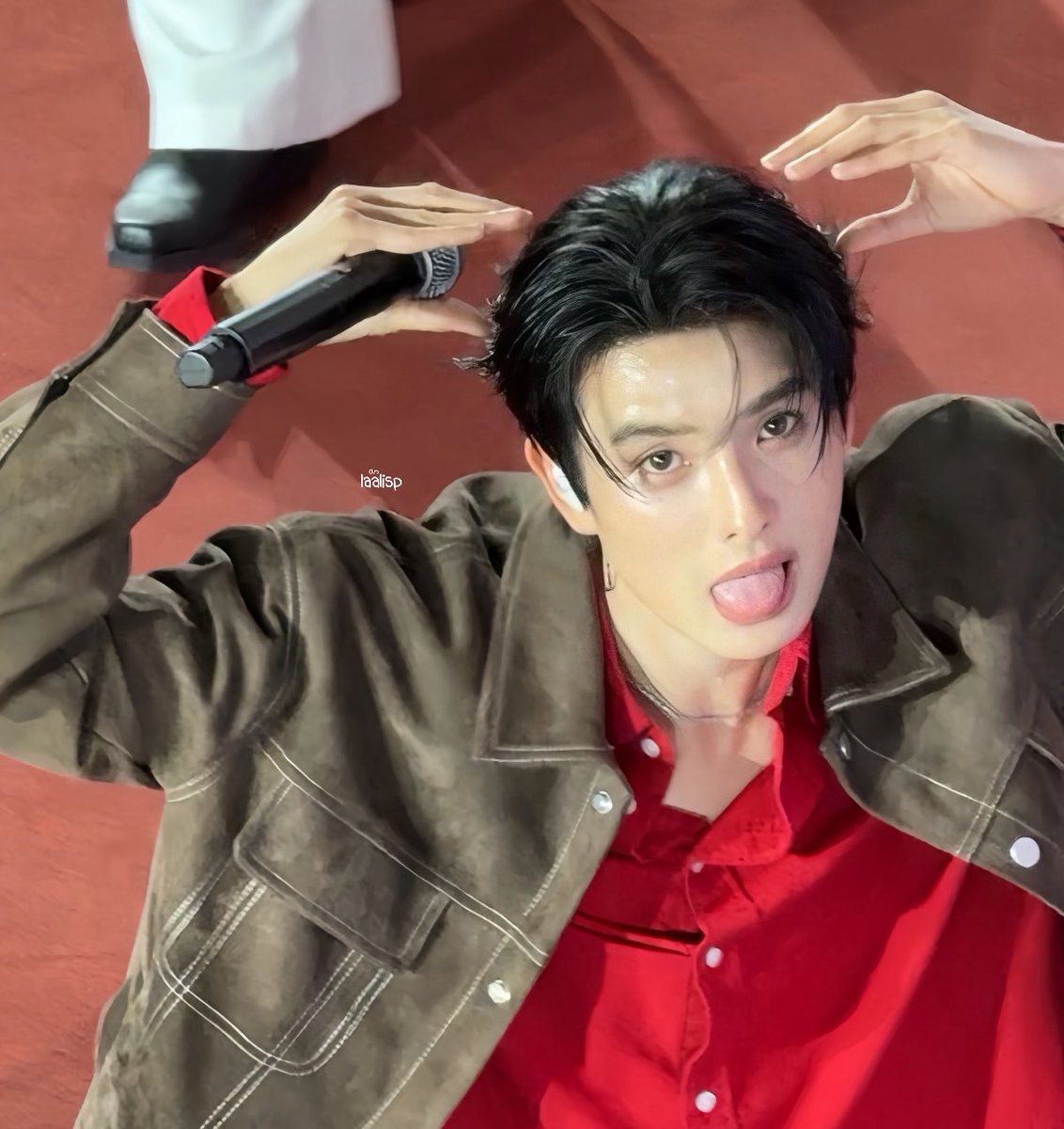 somsom ˖Ი𐑼⋆ tweet media