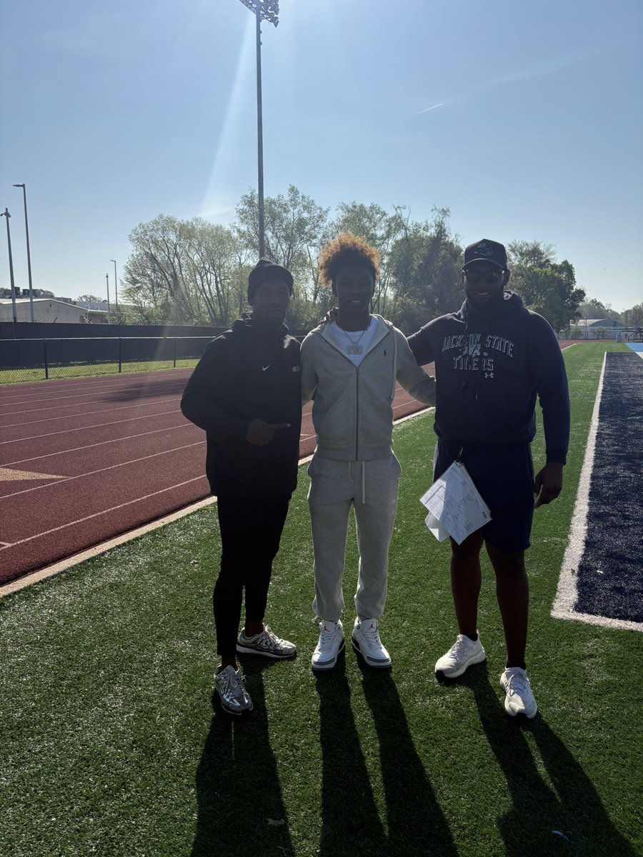 Zavian Bingham tweet media