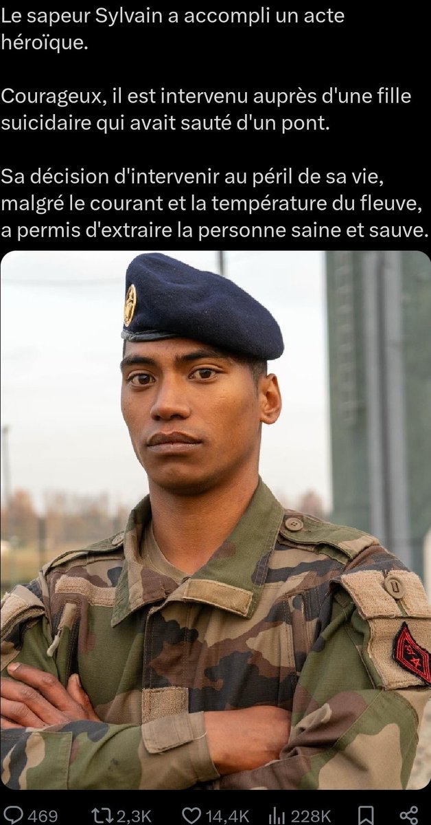 Aide Poule tweet media