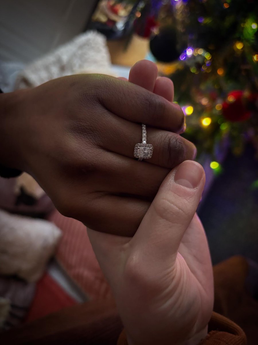 -/George\- tweet media