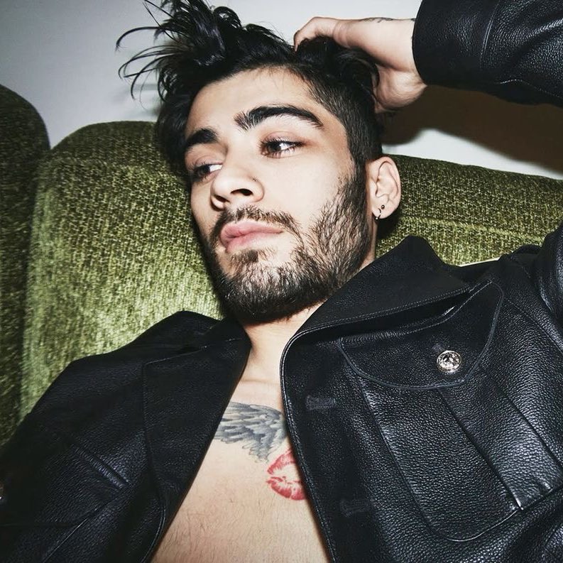 mar 𝜗𝜚 tweet media