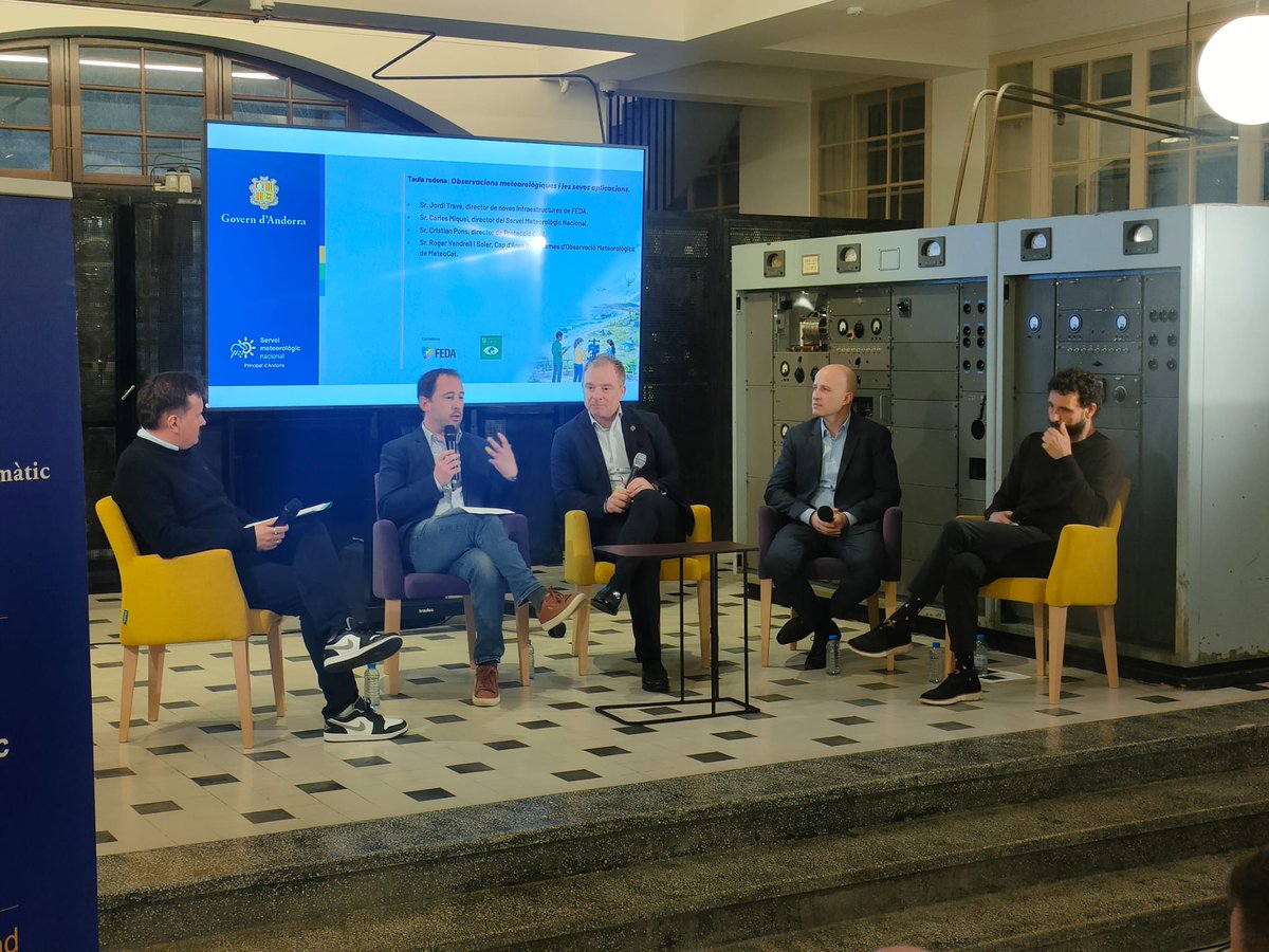 MeteoAnd_OECC's tweet photo. Recuperem alguns moments del dia d’ahir 📸

Gràcies a tots els ponents per compartir coneixement i experiència, i també a tots els assistents per formar part d’aquesta jornada! 🙌 https://t.co/Kdo8DorZE5