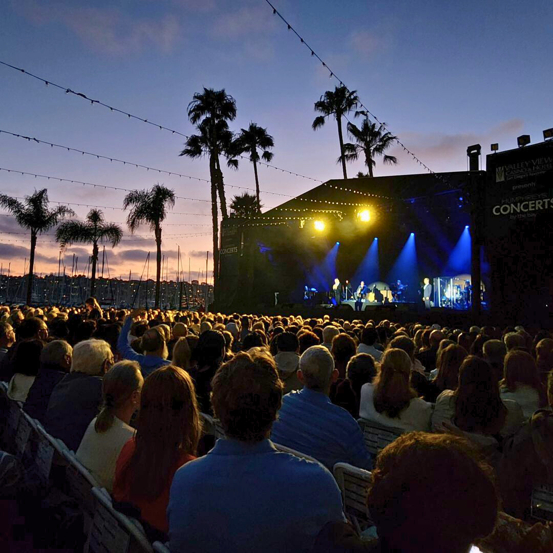 Humphreys Half Moon tweet media