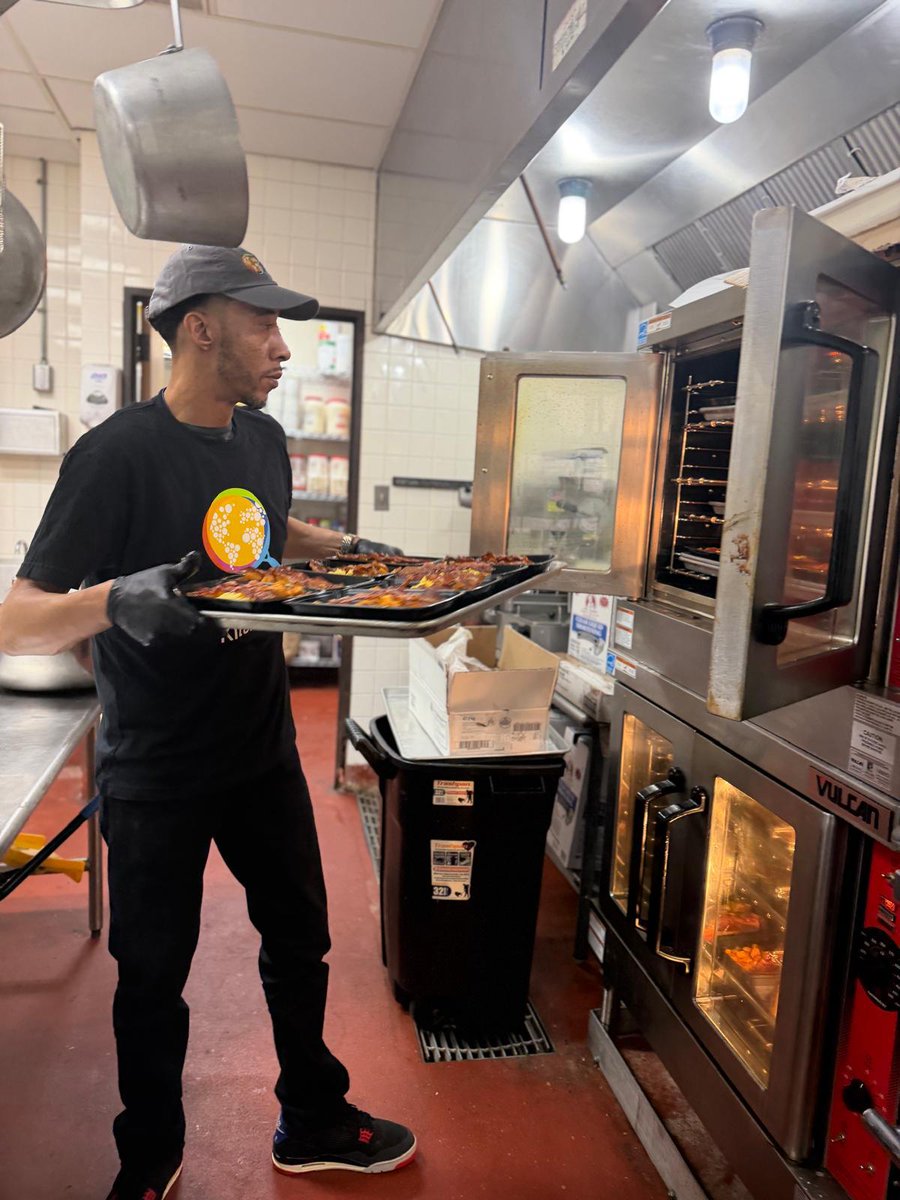 World Central Kitchen tweet media