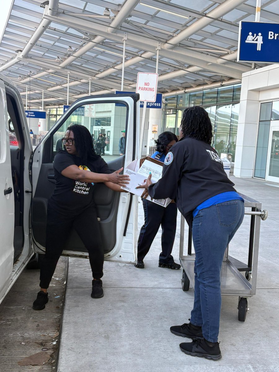 World Central Kitchen tweet media