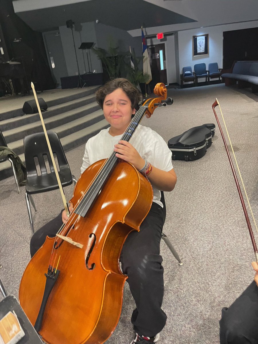 YesEnlight's tweet photo. “Parents:

Music teaches what school alone cannot:

Patience
Focus
Resilience
Confidence

An instrument is one of the best investments you can make in your child.” https://t.co/tDgumkO1vr