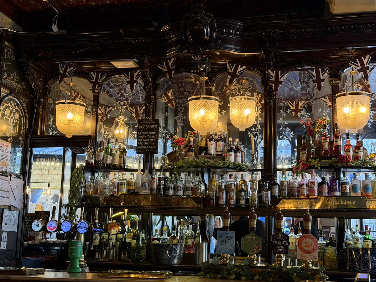 Alastair Hilton tweet media