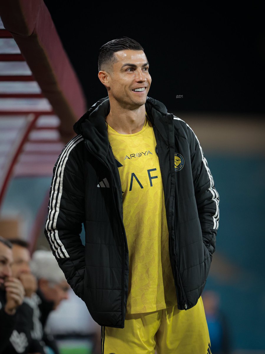 عالم القوت tweet media