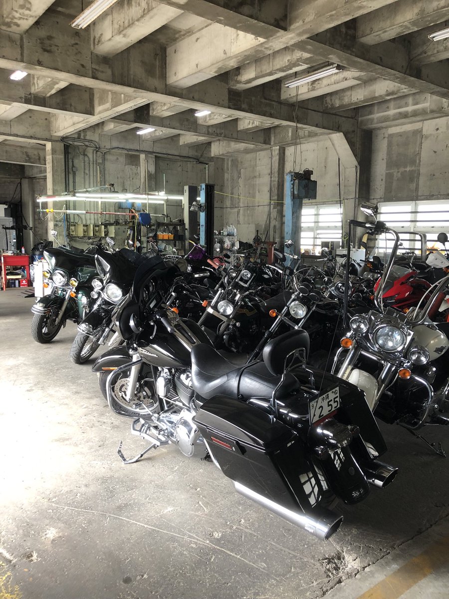 水曜の定休日にいつもお世話になっている勝連のフーリガンまでブレーキパッドの交換に行って来ました‼️浦添からプチツーリングとしてのいい距離感。
#ポレエル #カラオケバー #浦添バー #フーリガンモーターサイクル #勝連 #ハーレーダヴィッドソン