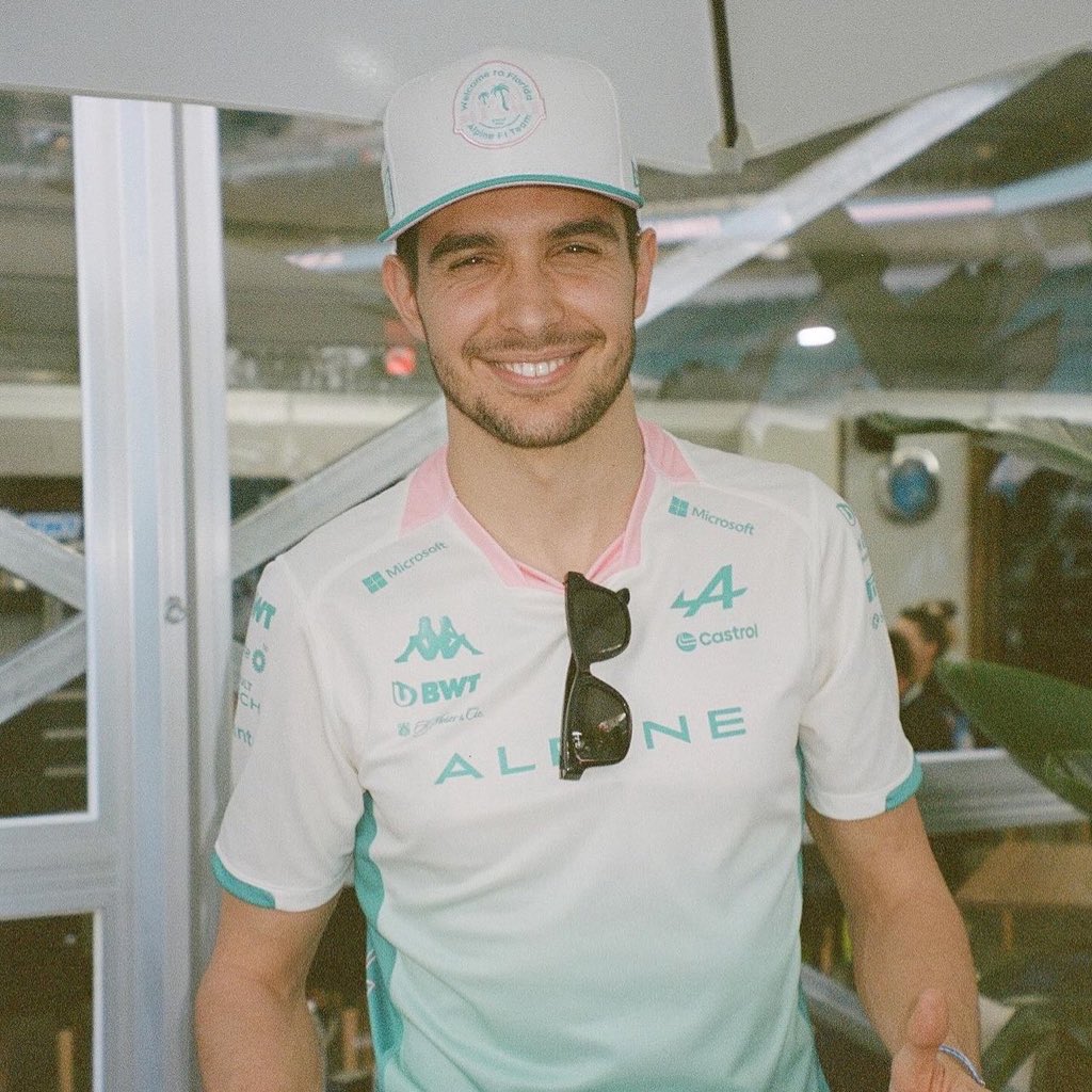 vic³¹ ¹ ビィクトリン tweet media