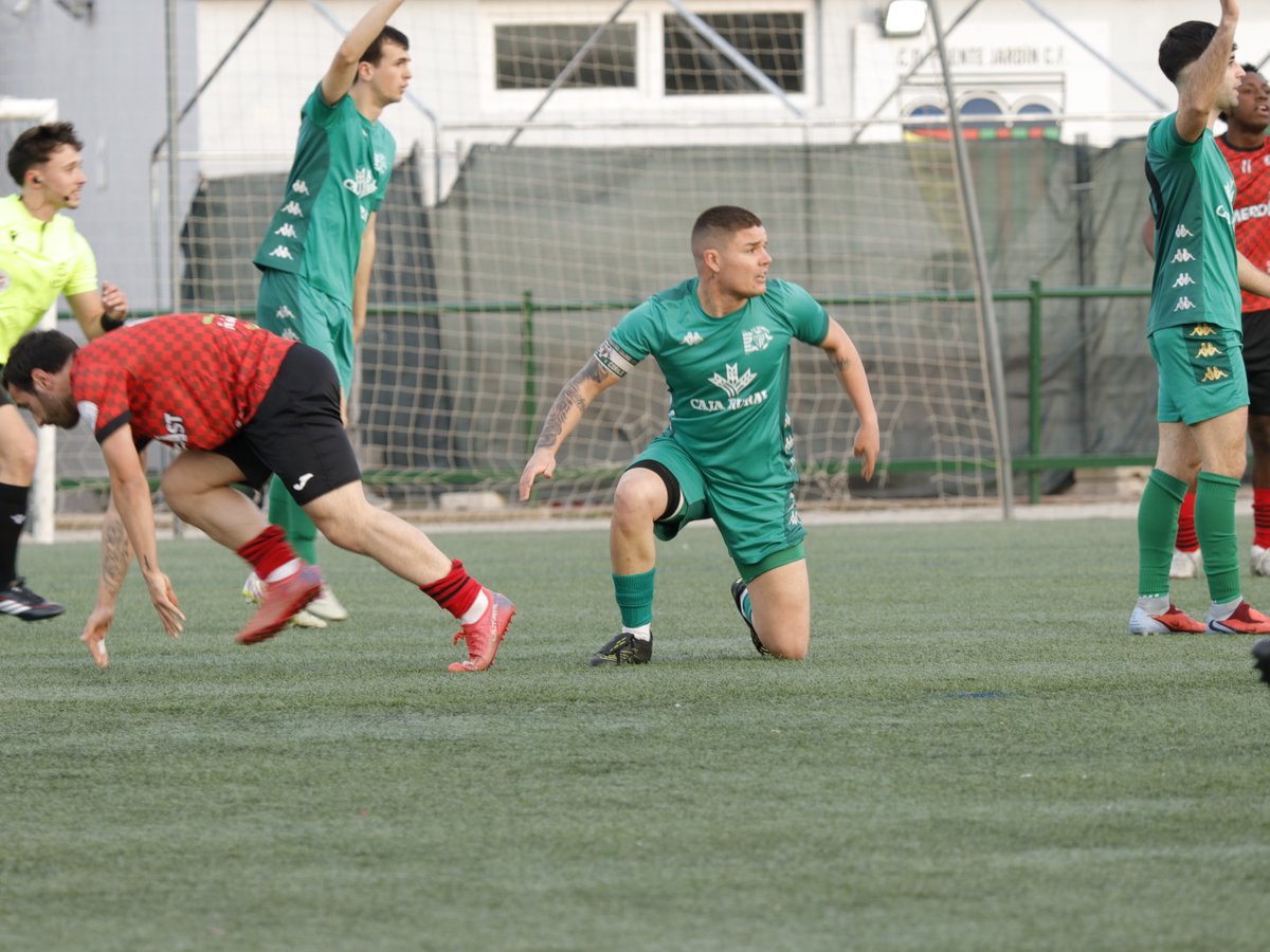 C.D. Victoria C.F. tweet media