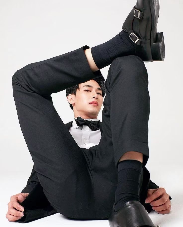 Zah praying max a good luck in every racing tweet media