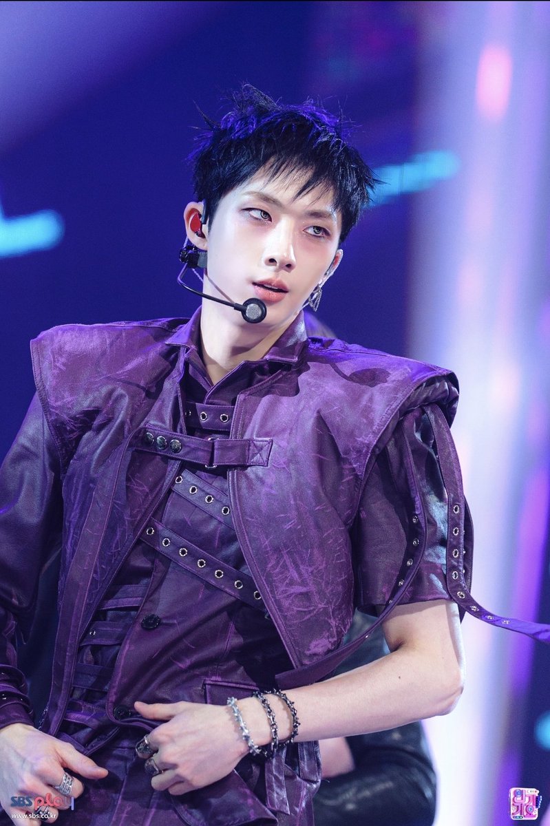 hammyjiung's tweet photo. purple jiung!💟 https://t.co/YysHH5L1vX