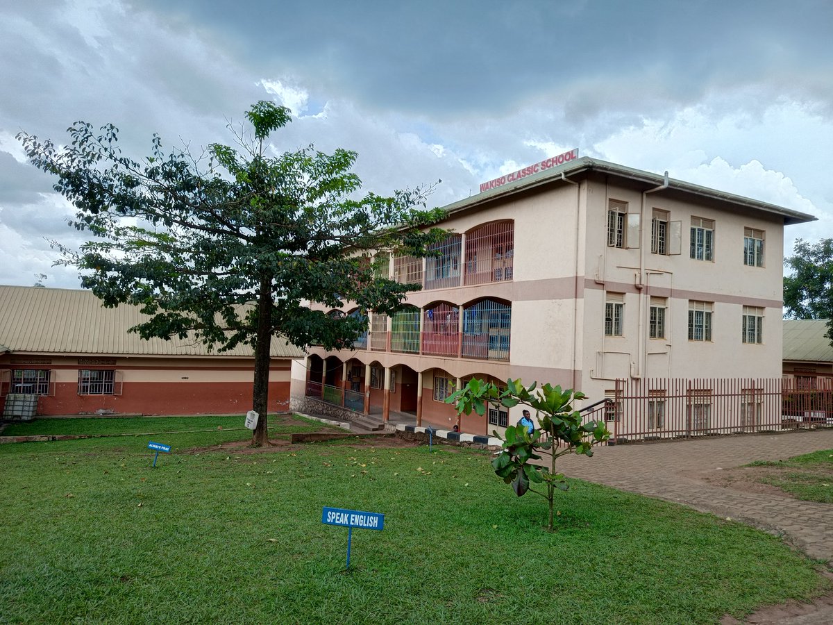 Wakisoclassicps's tweet image. A safe space for big dreams and brighter futures. 🌱✨
Choose Wakiso Classic School today and see your child excell. We have spacious Classrooms, clean environment etc.

#QualityEducation #EnrollToday #FutureLeaders #Education #Santanché #UgandaSchools