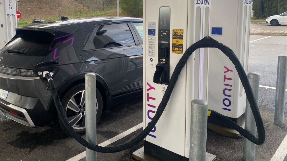 Ils coûtent "très cher à remplacer" : en Provence, les vols de câbles se multiplient sur les bornes de recharge
👉 l.laprovence.com/6kjs