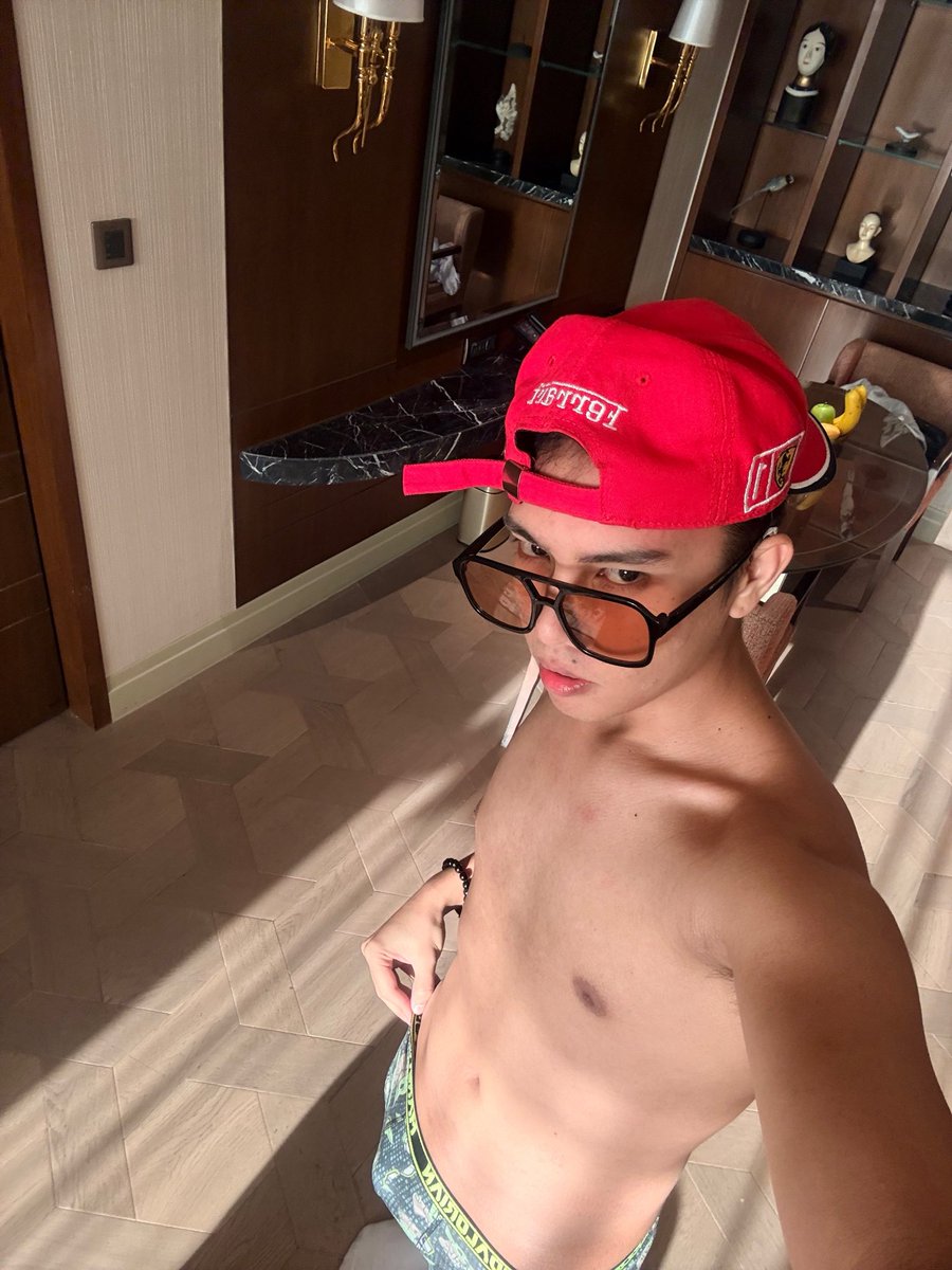 GRUNTH OFFICIAL tweet media