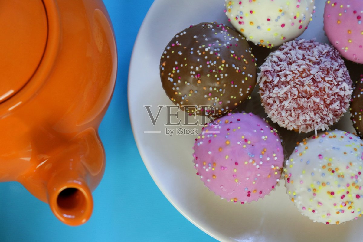 Tony Tone tweet media