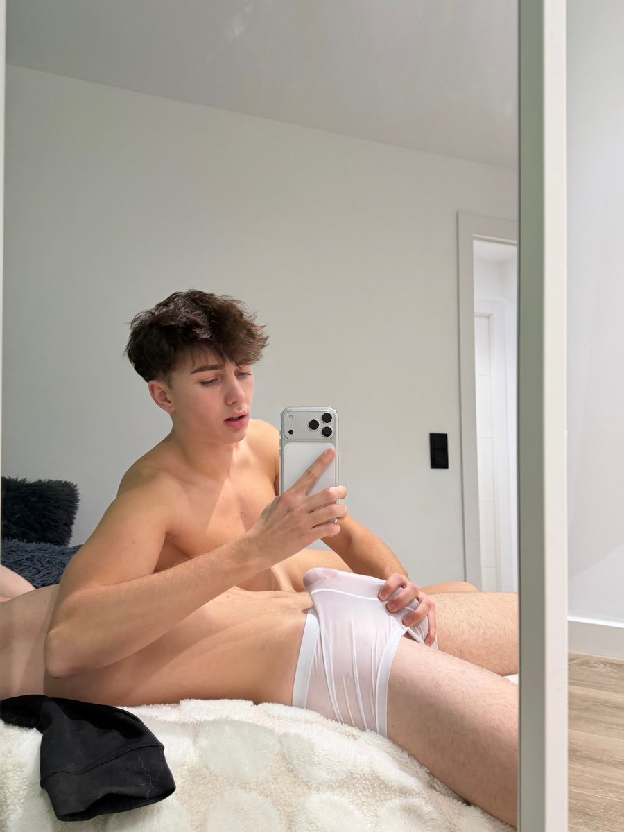 danicollados tweet media