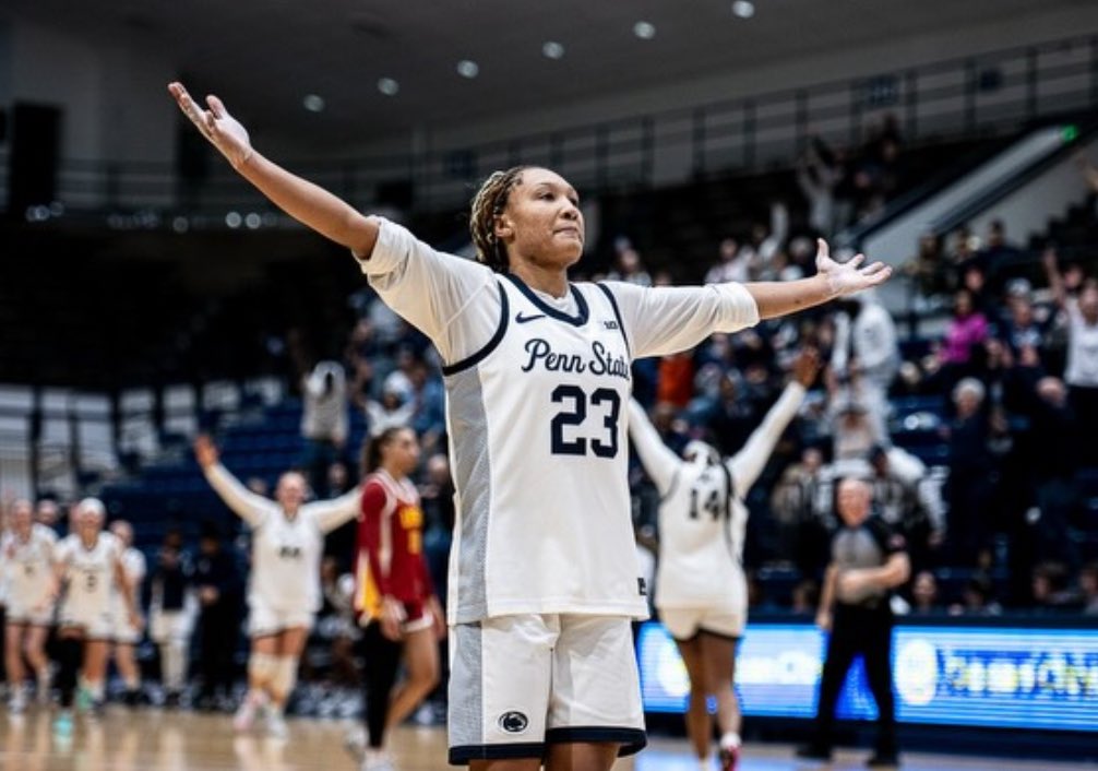 E J 🏀 tweet media