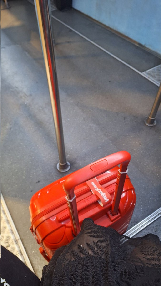 タチアナ TatiAna Tallhya 👘 tweet media