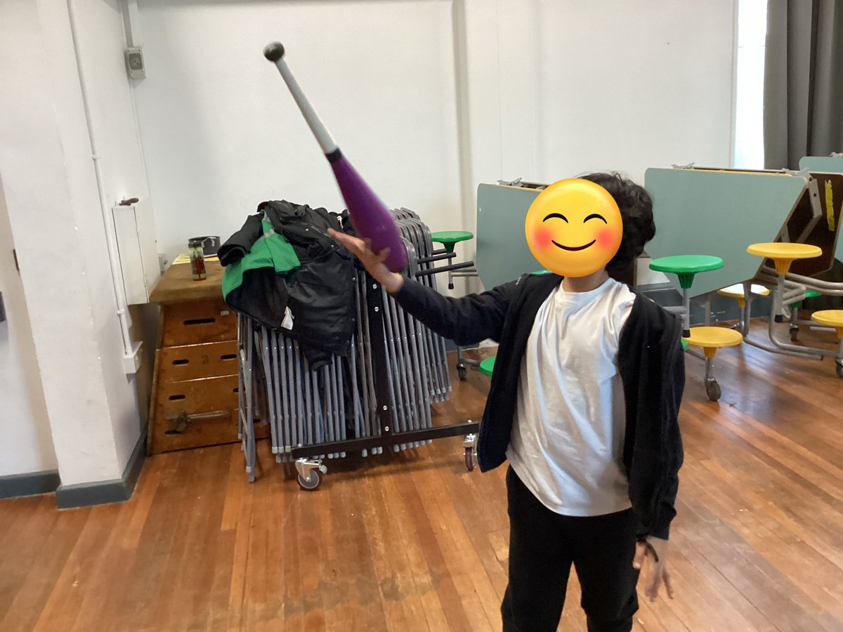 BentleyWestWS2's tweet photo. #BWPS The children enjoyed their 100% attendance award across the whole school. Circus skills and what a way to celebrate. Keep that attendance up and we look forward to the next event. https://t.co/pSzhL92ZSa