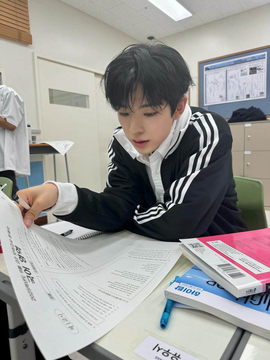 엔우디 tweet media