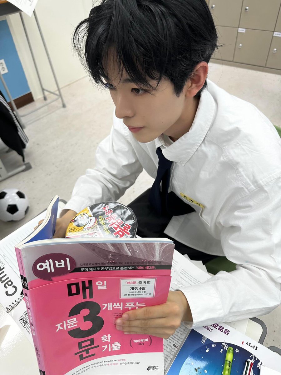 엔우디 tweet media