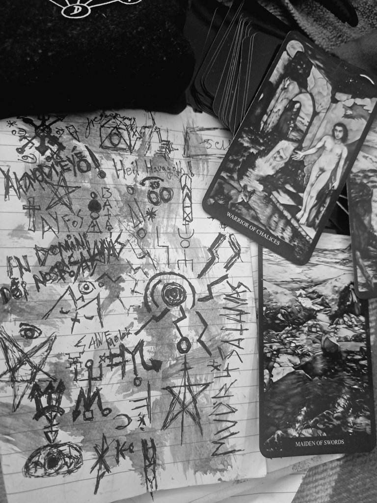 BLOOD PROPHET PAYMON .XV. tweet media