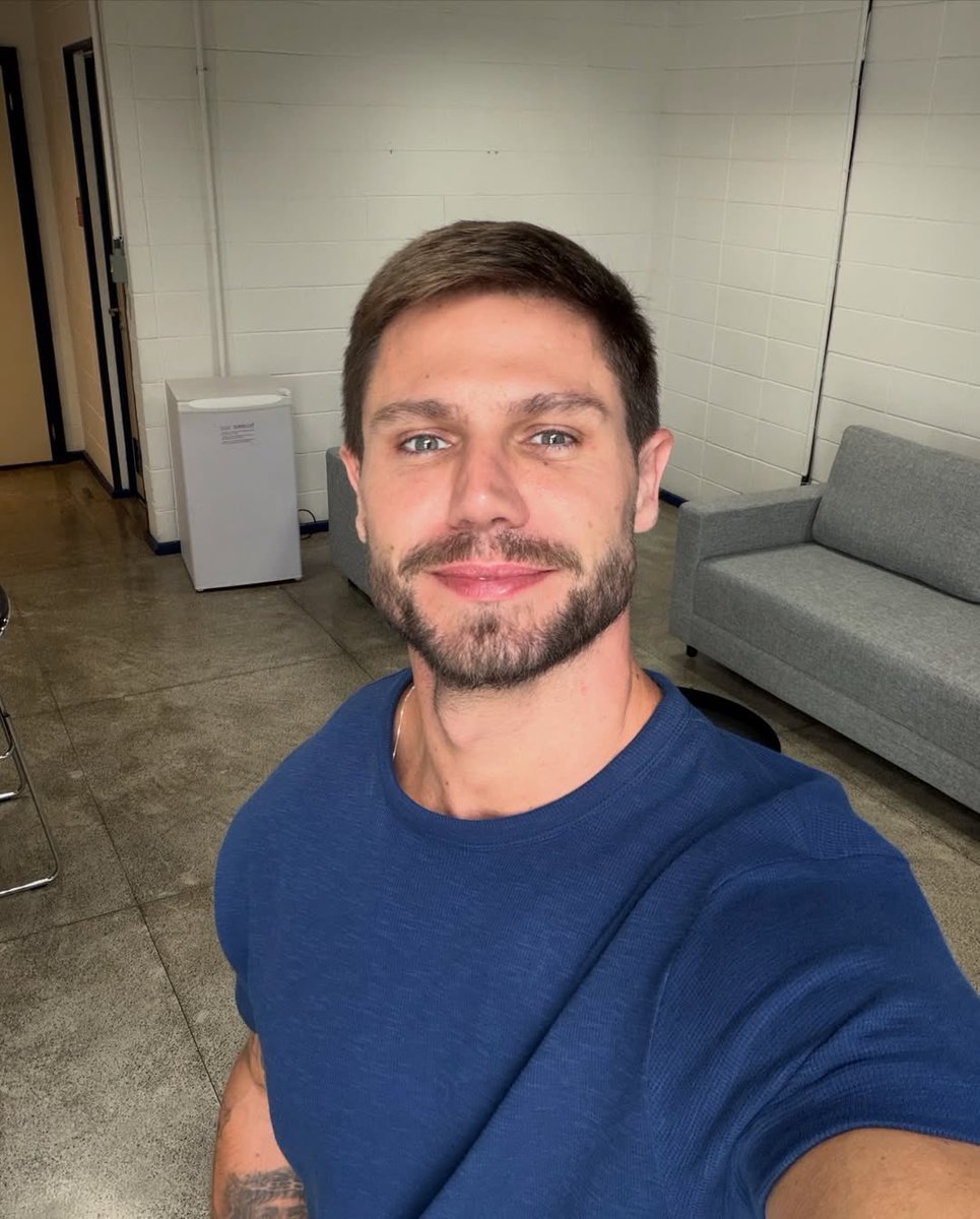 Jonas ⚡️ tweet media