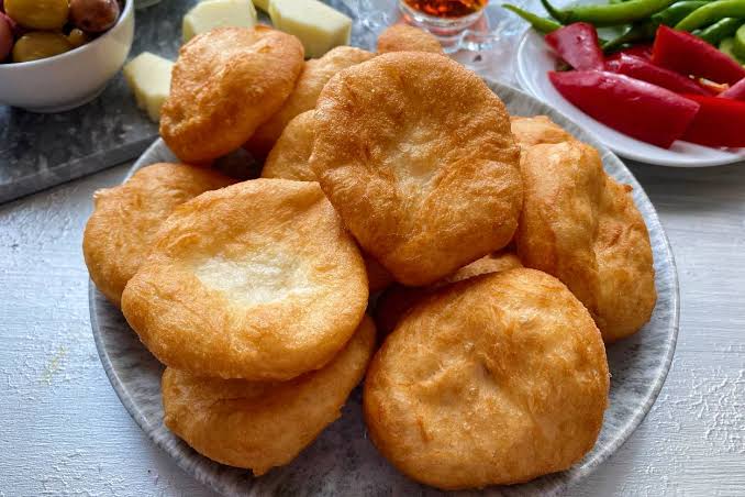 Laura 🇹🇷 tweet media