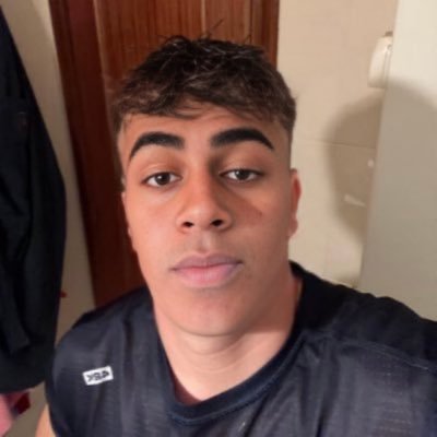 Alas Doradas. tweet media