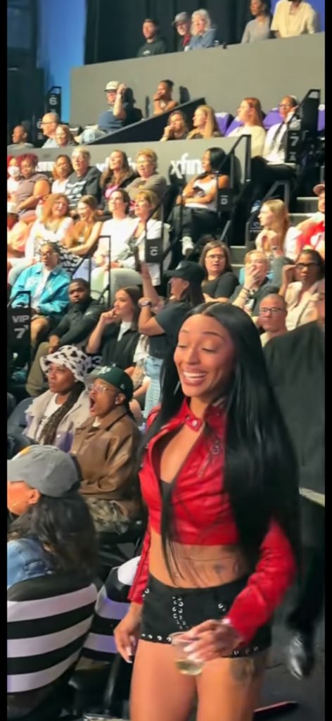 $ham⚜️ tweet media