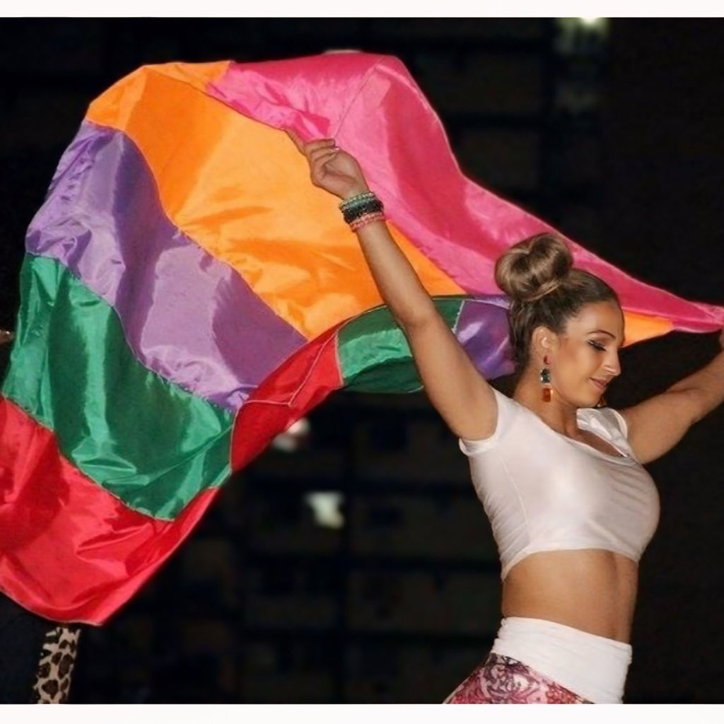 DIA NACIONAL DO ORGULHO GAY🏳️‍🌈

Todo meu apoio, amor , carinho e Respeito para a comunidade Gay ! Viva o amor ,viva a liberdade. 
Eu amo vocês e vou estar sempre aqui por vocês
❤️🧡💛💚💙💜