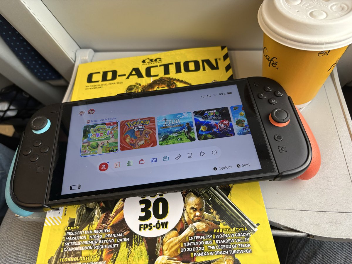 Gra i czyta tweet media