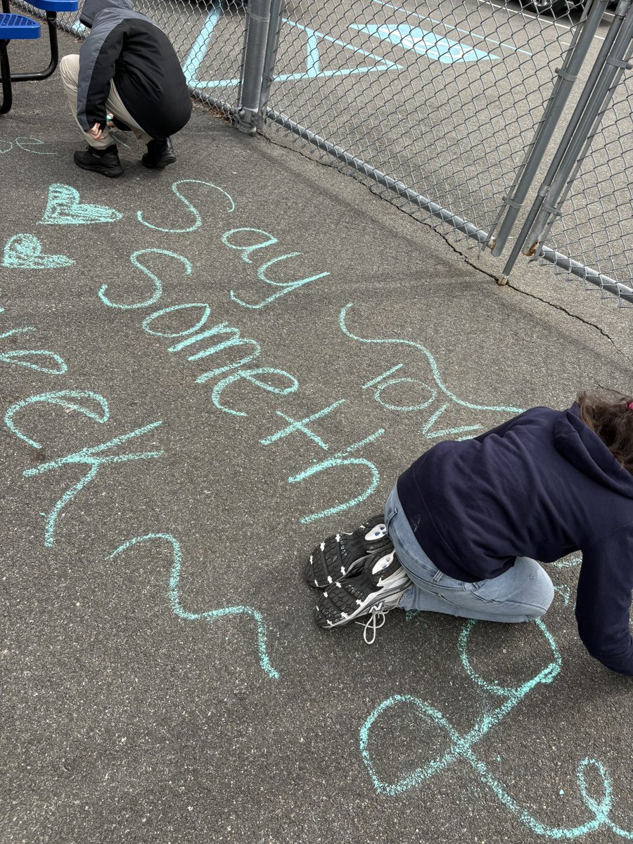 Mrs. DeLaPaz - Holstein tweet media