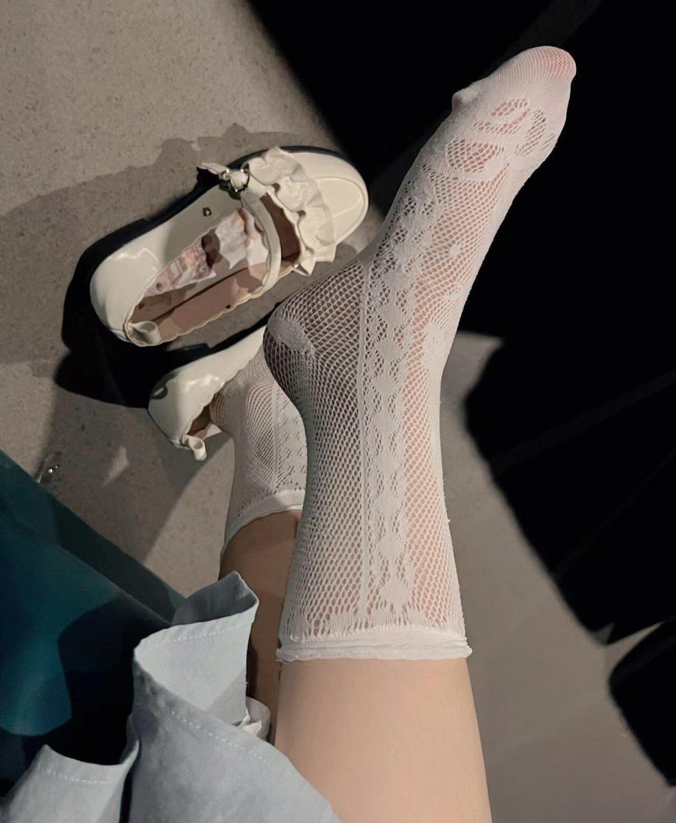 lahasilaro tweet media