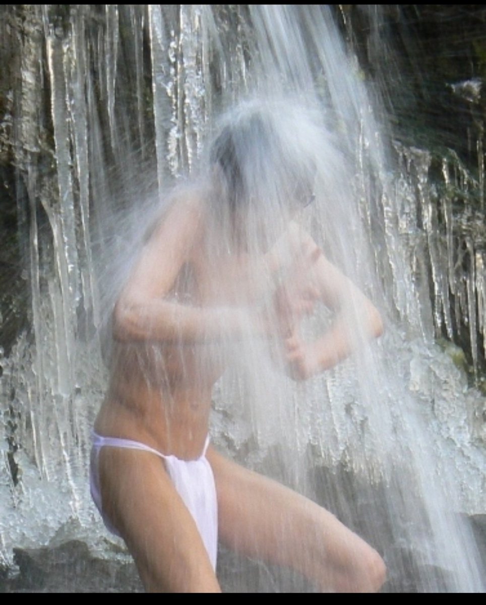 董卓（不燃ごみ） tweet media