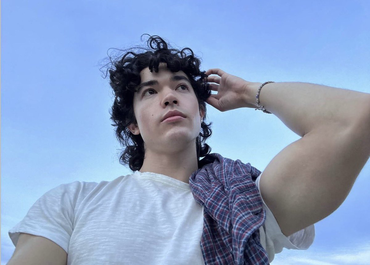 Pop Base tweet media