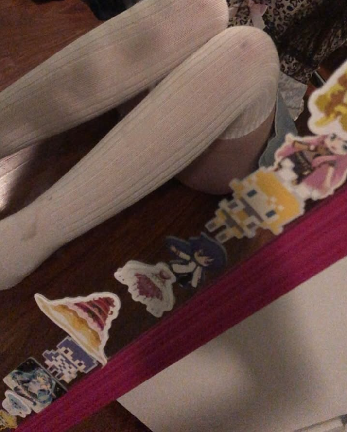 nyaaara 🎟️ tweet media