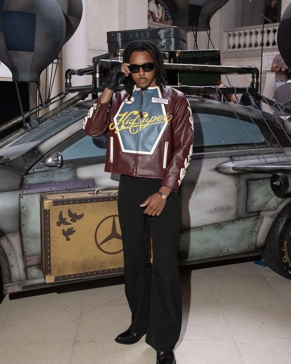 YabaLeftOnline tweet media