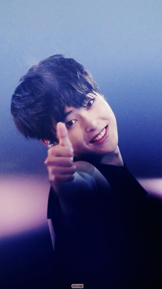 msmooong's tweet photo. HAPPY BIRTHDAY MINSEOK OPPA! Our always and forever baozi oppa~ #HAPPYXIUMINDAY ❤️❤️ https://t.co/CKkLonWRzM