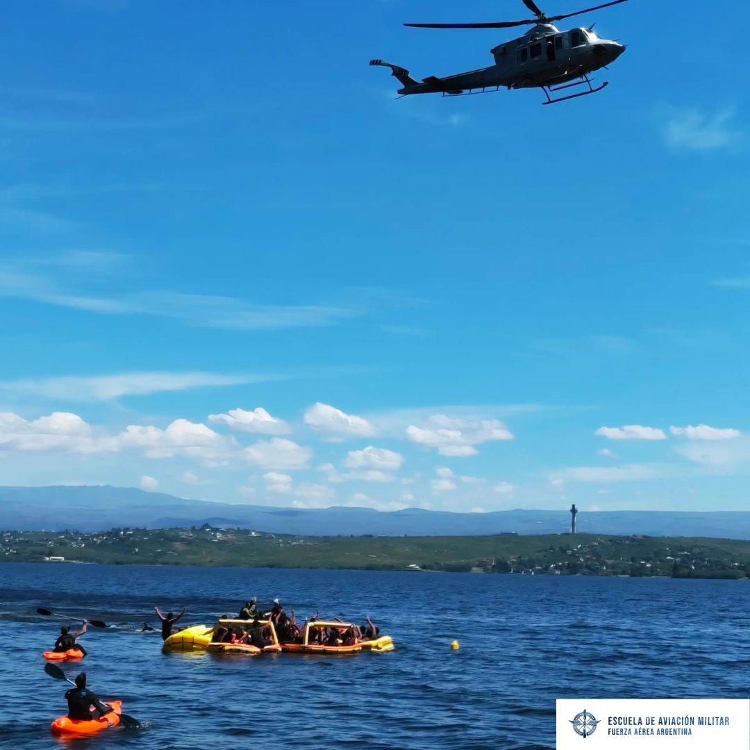 Esc Aviación Militar tweet media