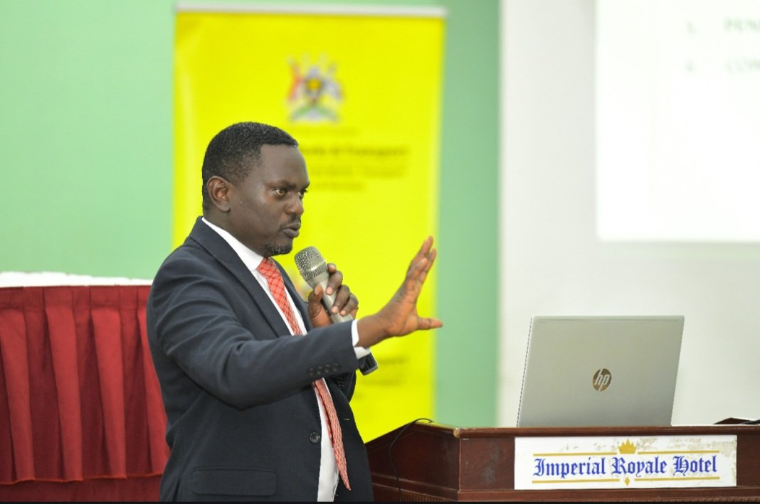 Ministry of Works & Transport tweet media