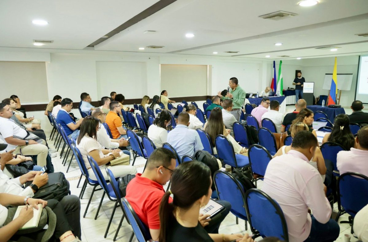 Regalias_gov tweet media