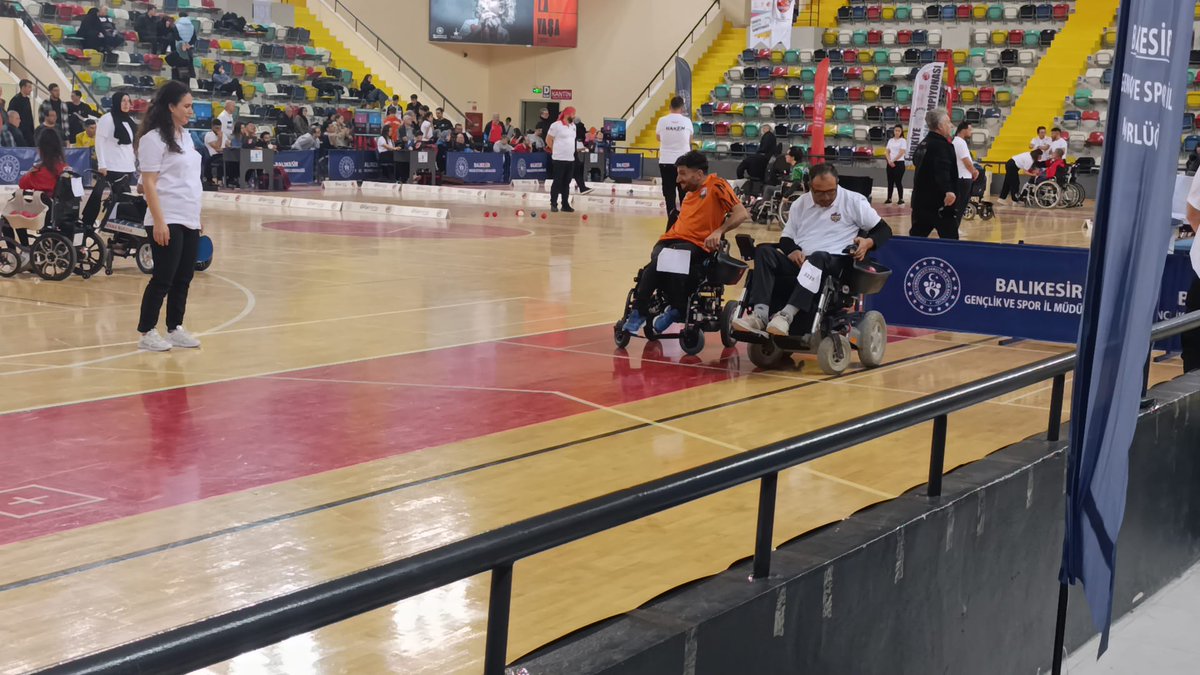 Şanlıurfa Büyükşehir Belediyesi Engelliler SK 🟠⚪️ tweet media