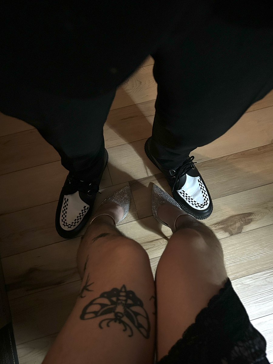 violet! 𖢥.𖥔 ݁ ˖♡ tweet media