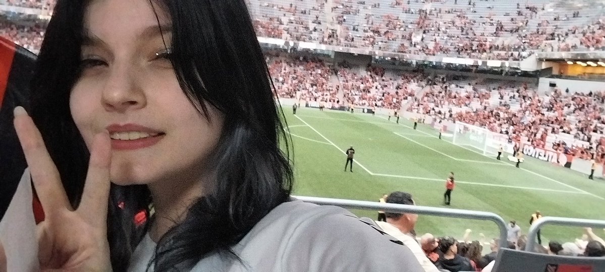 Annie ੯‧̀͡⬮, jurídico Sephiroth tweet media