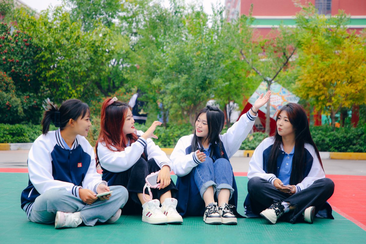 amelia parsons tweet media